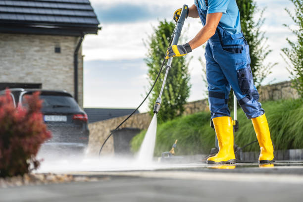 Post-Construction Pressure Washing in Brent, FL